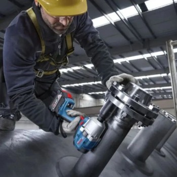Cordless impact wrench Bosch GDS 18V-780 SET, 18 V, 1000 Nm, 1⁄2