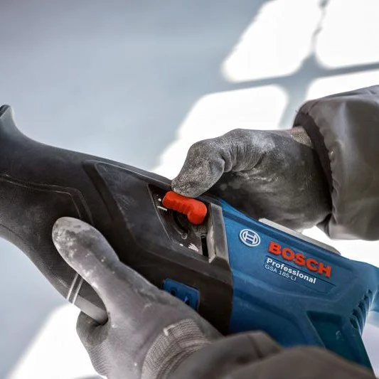 Cordless sabre saw Bosch GSA 185-LI 06016C0020