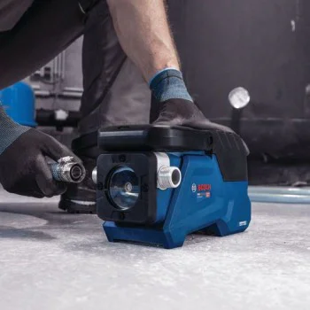 Акумулаторна трансферна помпа Bosch GTP18V-28 06019R6000