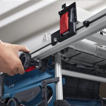 Акумулаторен настолен циркуляр Bosch Professional GTS 18V-70 0601B44100