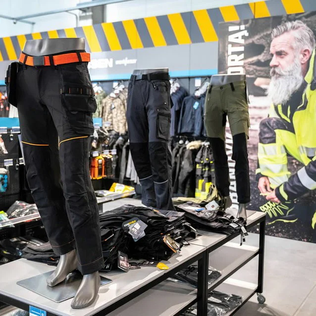 Работен панталон Milwaukee FREEFLEX Work Pants Black WPBL50 4932498193