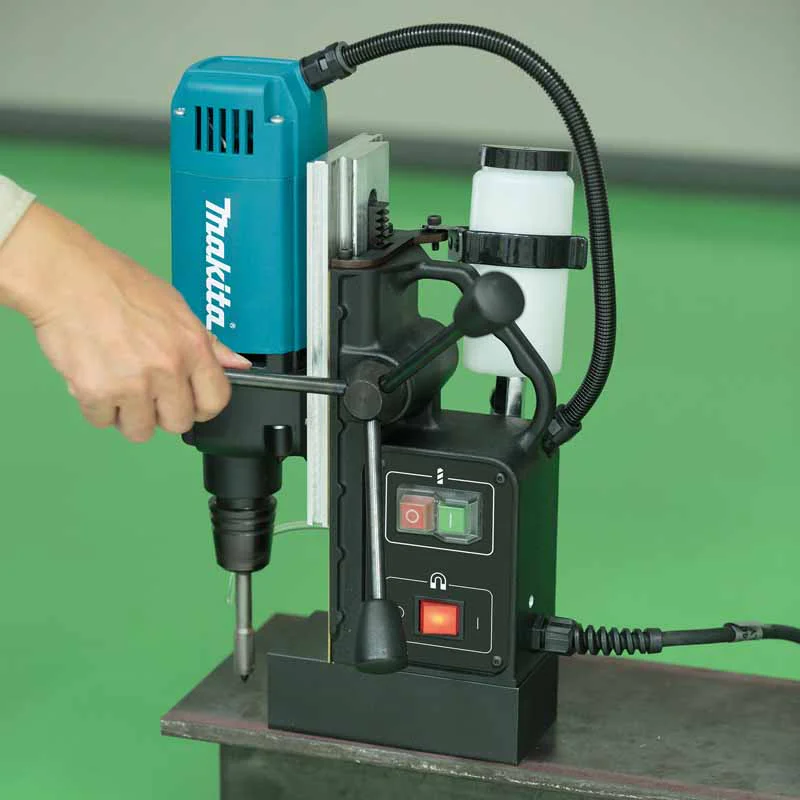 Магнитна бормашина Makita HB350 35 мм