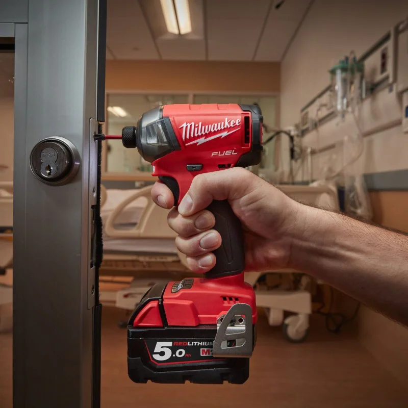 Cordless pulse screwdriver Milwaukee M18FQID-0, 50Nm, SECOND USE
