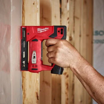 Акумулаторен такер Milwaukee M12BST-0 / 4933459634