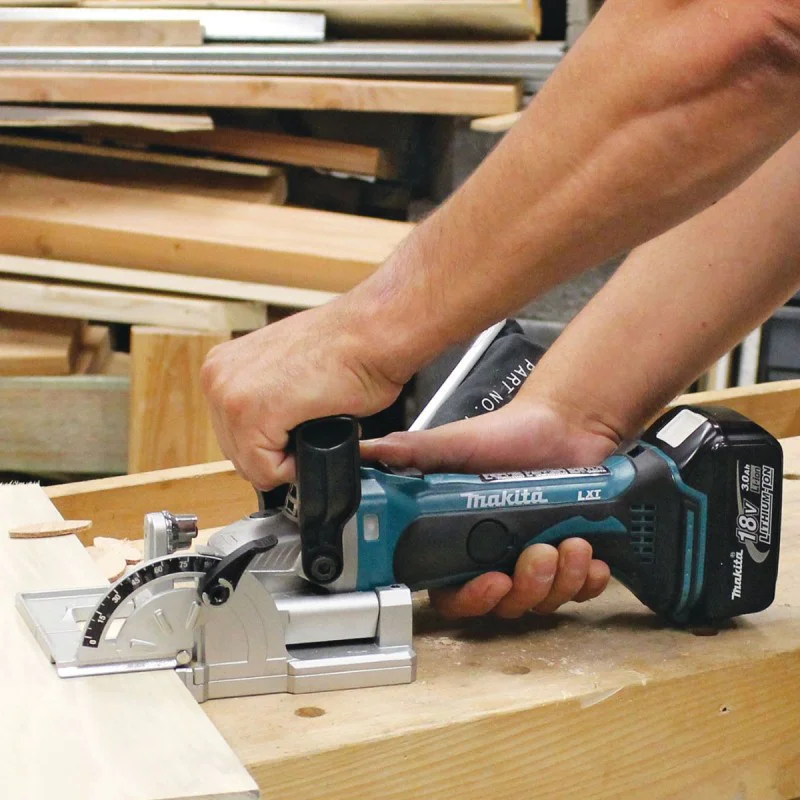 Makita DPJ180Z cookie cutter, 18 V, 100 mm, 6500 rpm