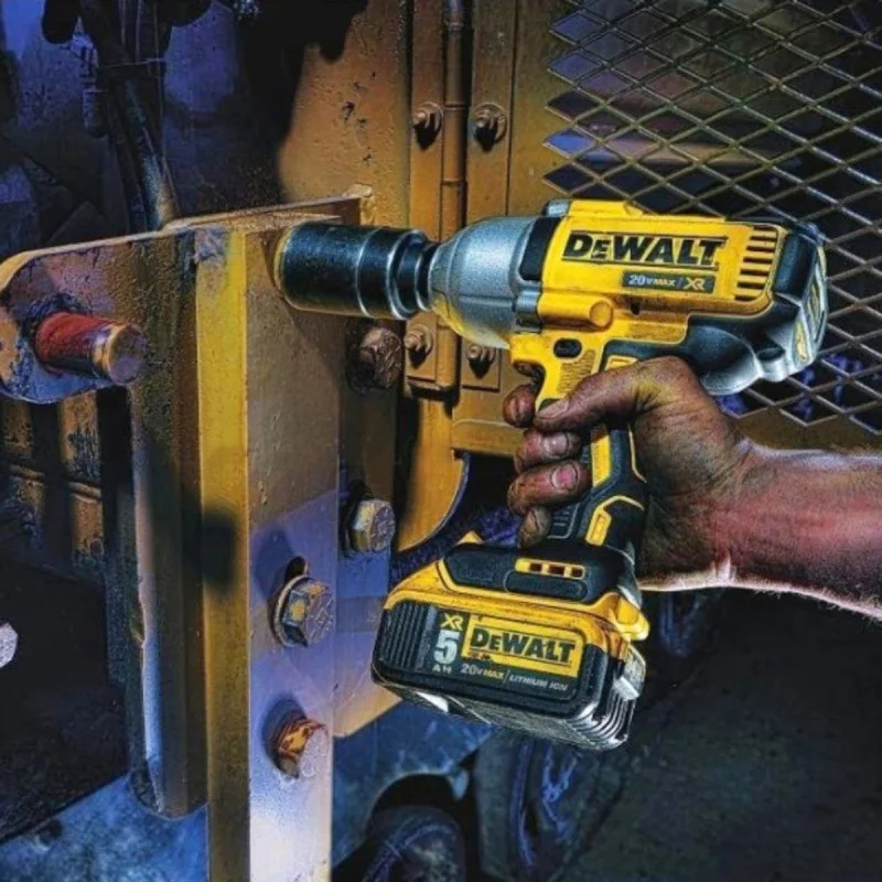Impact Cordless Wrench DeWALT DCF899NT, 18V with case