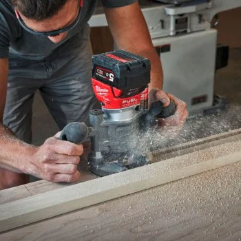 Акумулаторна челна фреза Milwaukee M18FTR-0X, ф 6-6.35 мм, 10 000 - 31 000 об./мин.