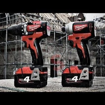 Cordless screwdriver Milwaukee M18 CBLDD-402C