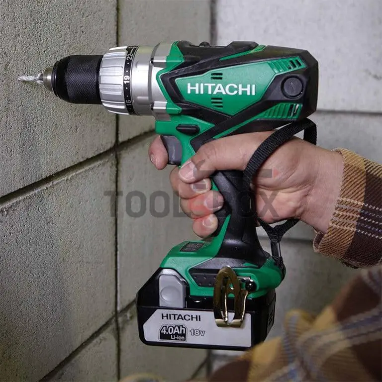 HITACHI DV18DSDL Cordless Impact Driver Li-Ion 18.0 V, 92Nm