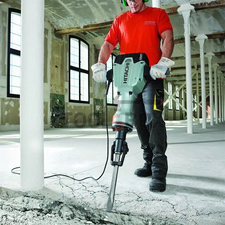 Hitachi H90SG 6-Wall Gripper, 2000 W