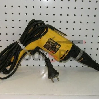 Винтоверт за гипсокартон Dewalt DW274 , 540W
