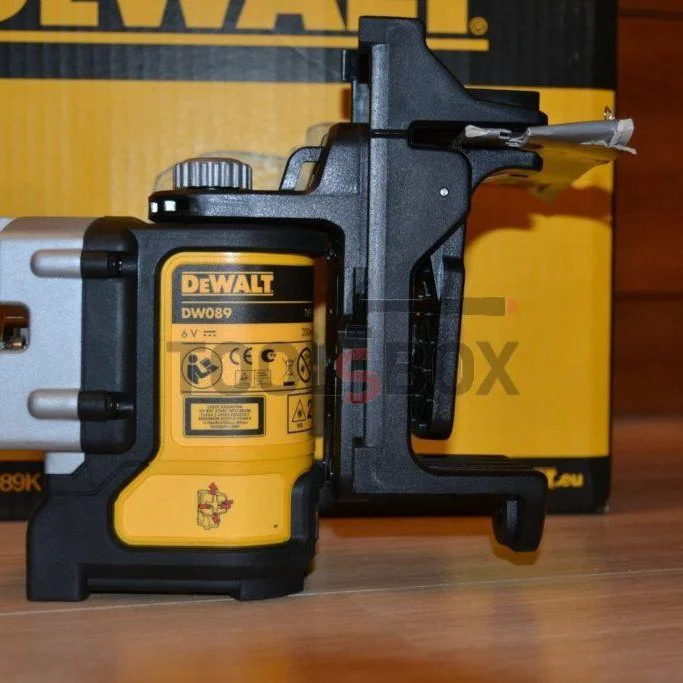 Лазерен нивелир DeWalt DW089K - 3 лъча 15.0 м