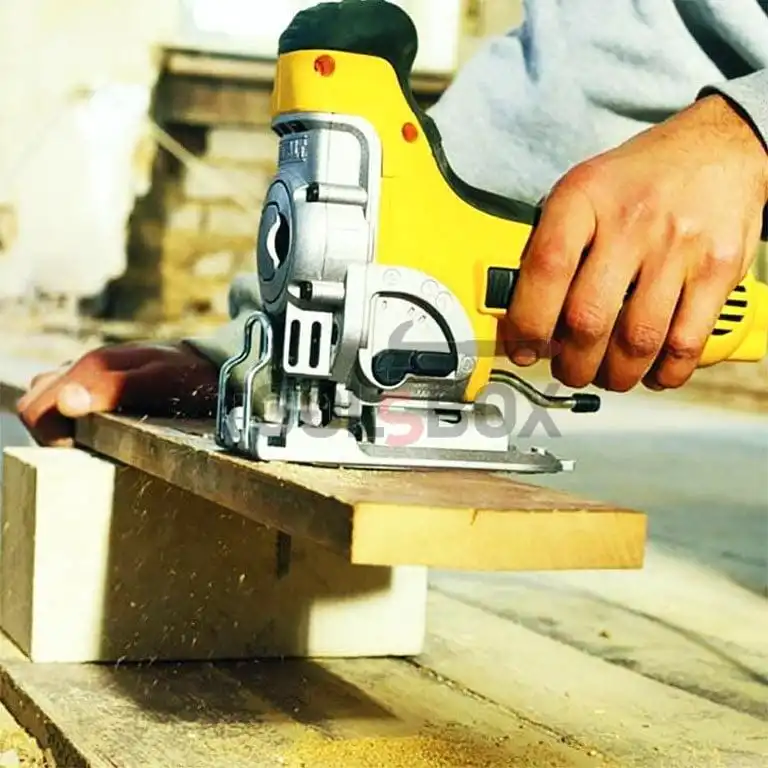 Drilling Saw - DeWALT DW333K 701 W , 26 mm , 45°