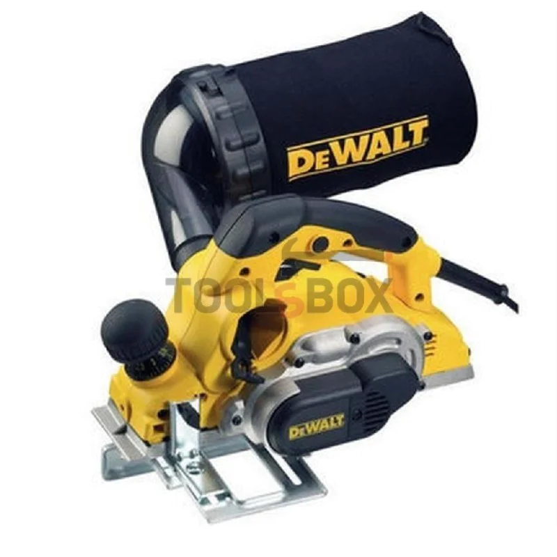 DeWALT D26500K , 1050W