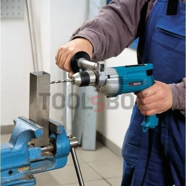 Makita DP3003 drill