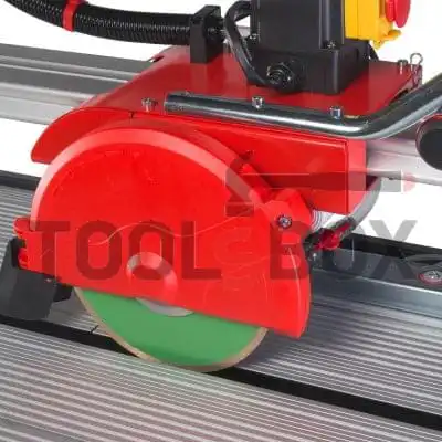 Circular cutting machine for building materials with guide beam 1100 W, 230 V, 2790 rpm, f 200 mm / Rubi 54911 DV-200