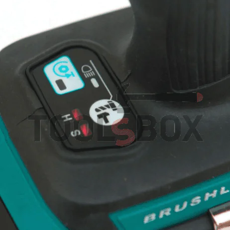 Акумулаторен гайковерт Makita DTW181Z, 18V , 210 Nm