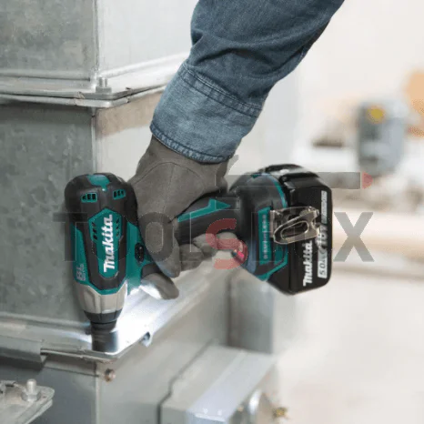 Акумулаторен гайковерт Makita DTW181Z, 18V , 210 Nm