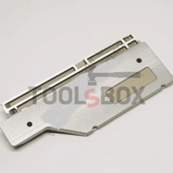 DeWALT liner for table saw N736326