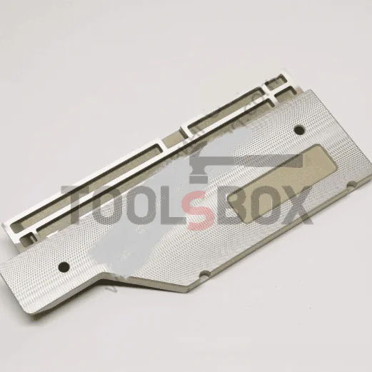 DeWALT liner for table saw N736326