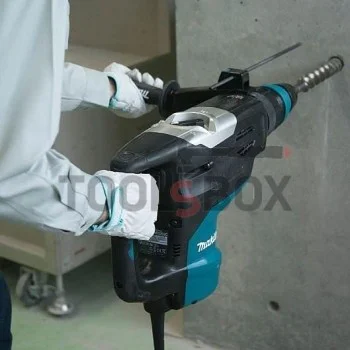 Перфоратор Makita HR5202C със SDS-max 1510 W, 20 J