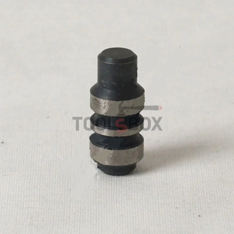 Ударник за перфоратор Makita 8015 321913-5