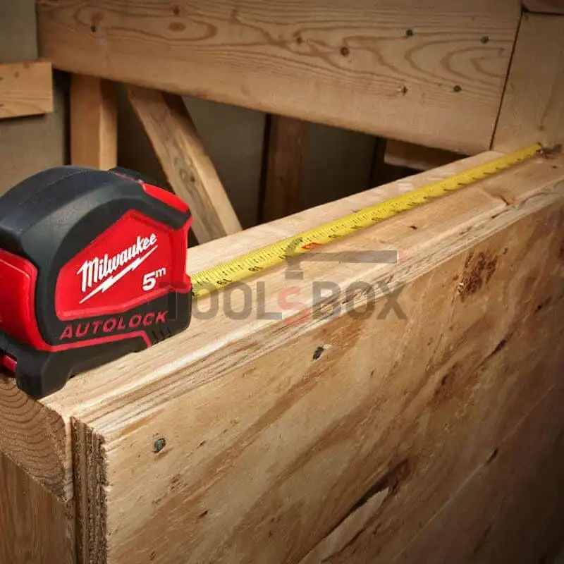 Milwaukee 5m auto locking roller shutter 4932464663 / AUTOLOCK