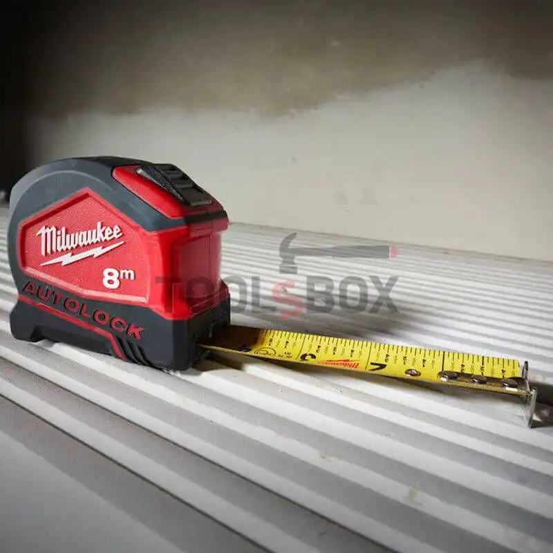 Milwaukee 8m auto locking roller shutter 4932464664 / AUTOLOCK