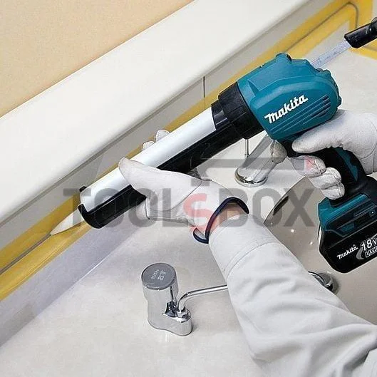 Cordless silicone gun Makita DCG180Z - 18V Li-Ion