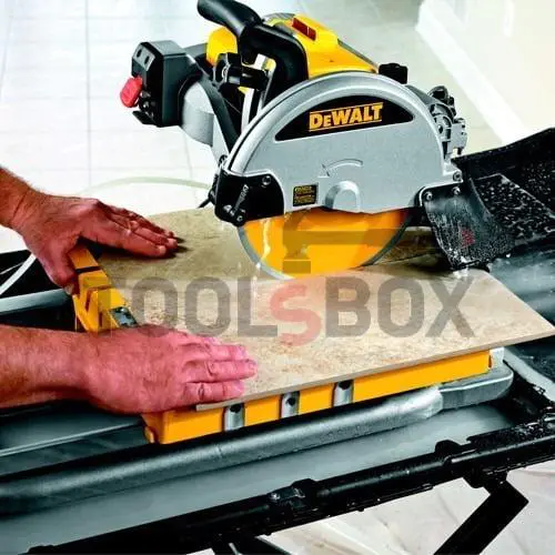 DeWALT D24000, 1600W wet tile table saw