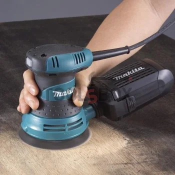 Ексцентър шлайф Makita BO5030 , 300 W , ф 123 мм
