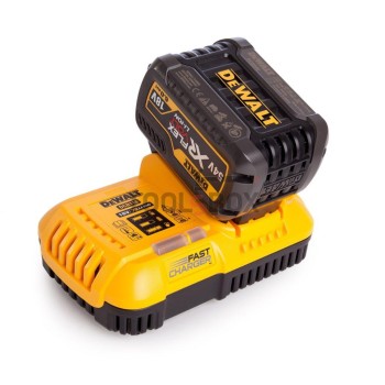 Зарядно устройство DeWALT DCB118 за Li-Ion батерии 18-60 V, FLEXVOLT™