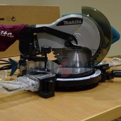 Makita MLS100 wood table saw, 1500W