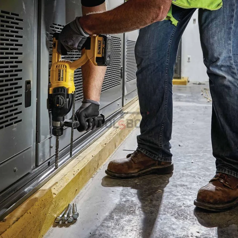 Безчетков перфоратор Dewalt DCH033M1, 18V, SDS-plus