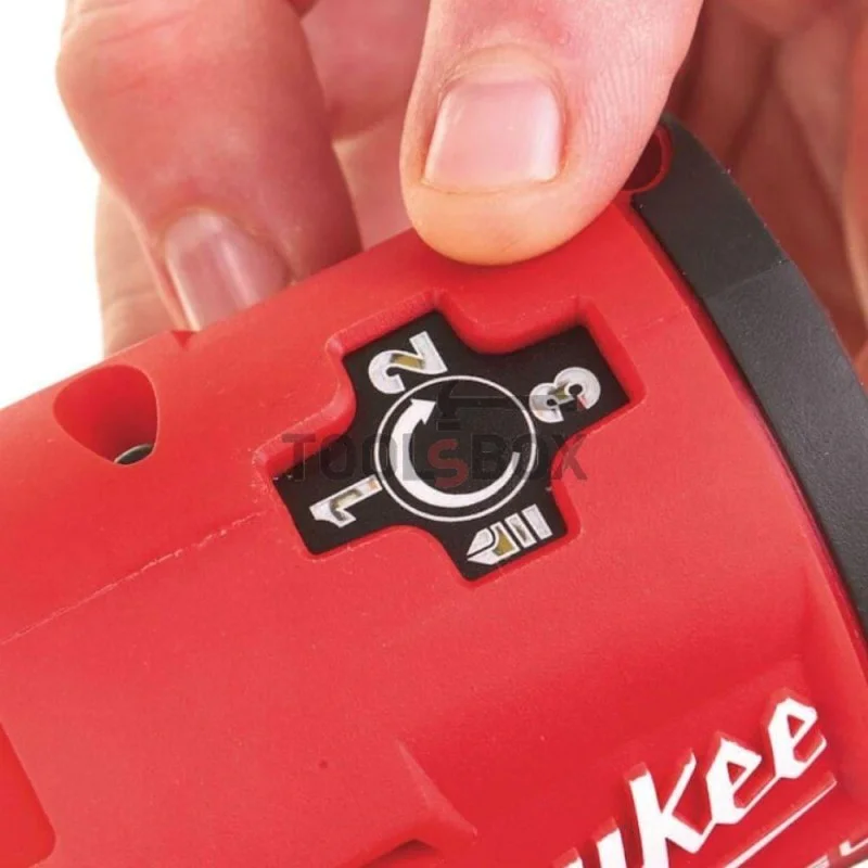 Cordless brushless impact driver Milwaukee M12 FID-202X, 12 V, 147 Nm
