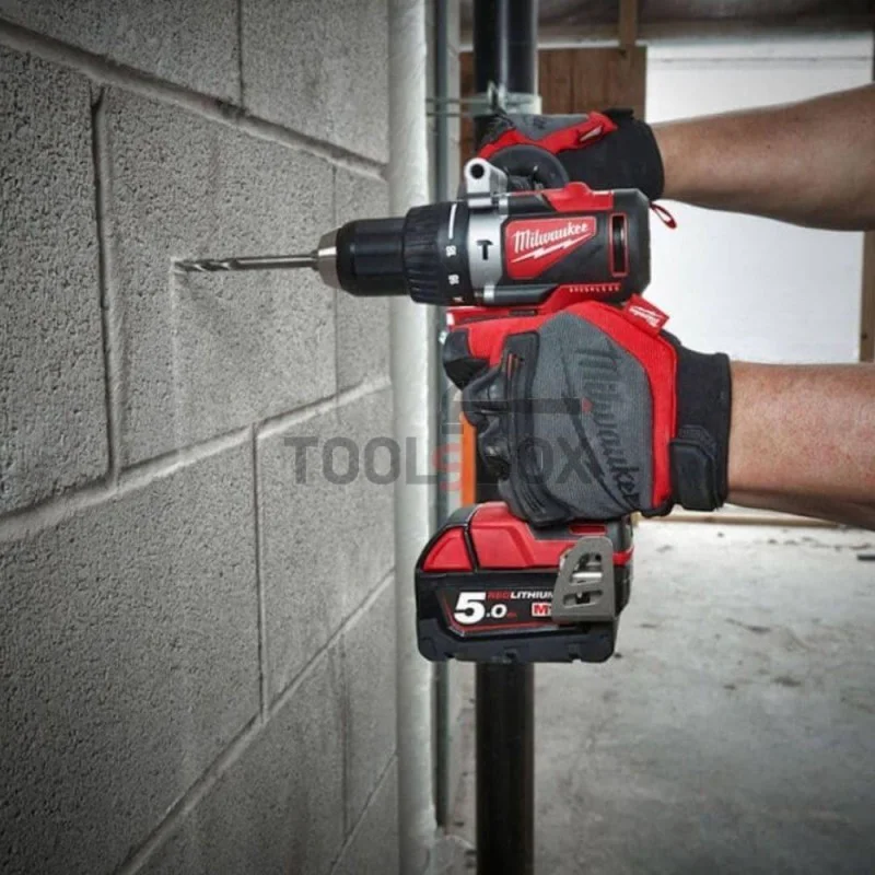 Cordless brushless impact driver Milwaukee M18 BLPD2-402X 18 V, 82 Nm
