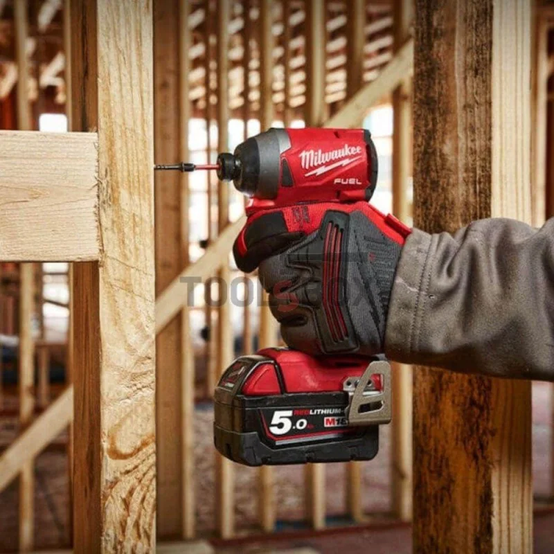 Cordless brushless impact driver Milwaukee M18 FID2-0X 18 V, 226 Nm