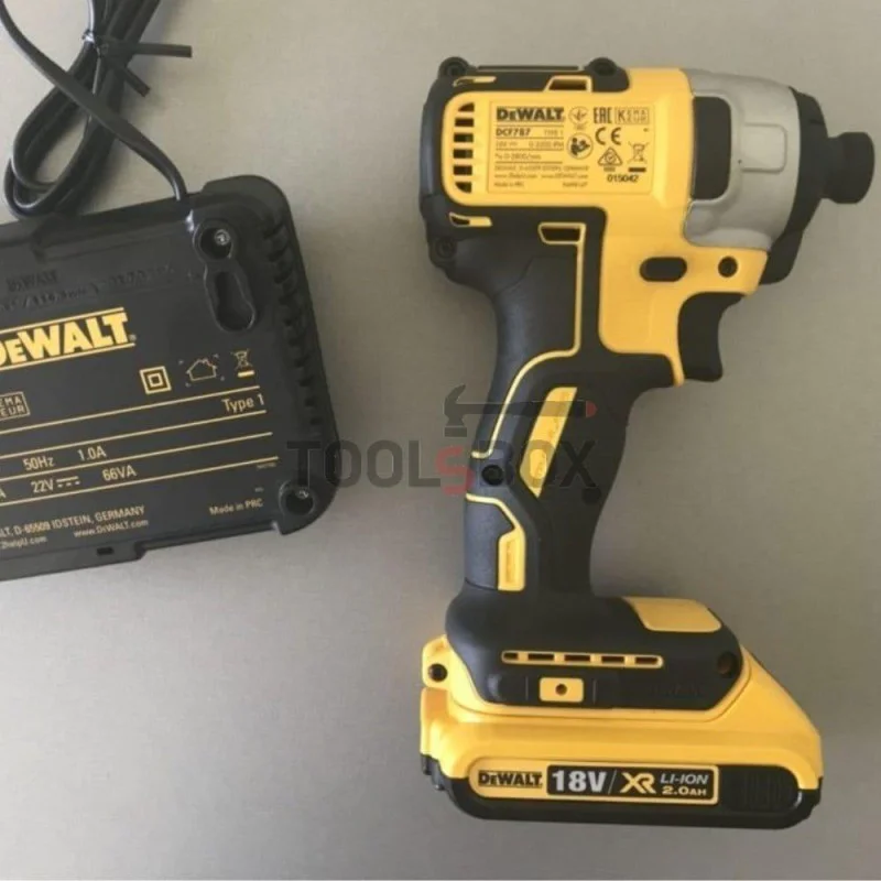 Cordless Brushless Screwdriver DeWalt DCF787D1 , 18V , XR
