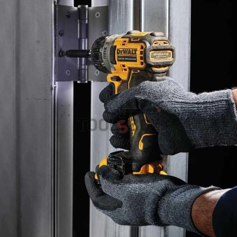 Cordless brushless screwdriver DeWalt DCF601D2 - 12V