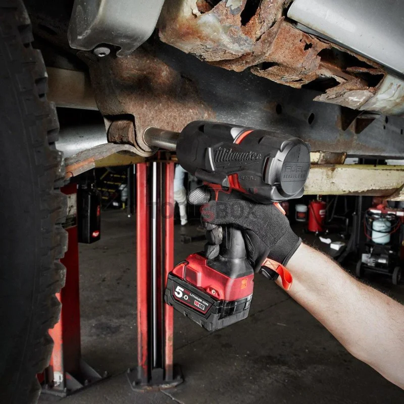 Cordless impact wrench Milwaukee M18FHIWF12-502X, 1898Nm, Brushless