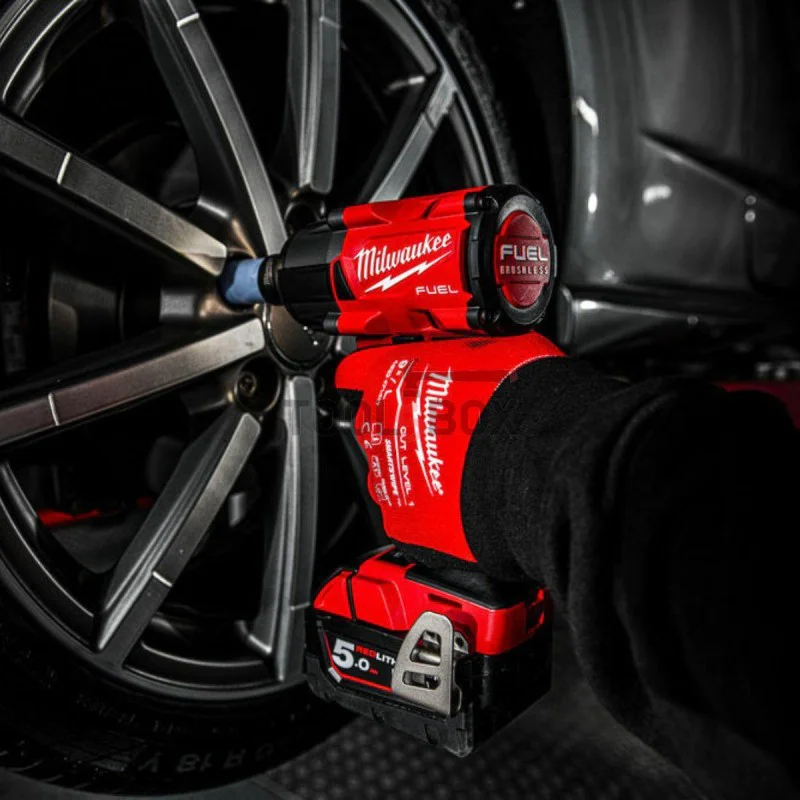 Cordless wrench Milwaukee M18FMTIW2F12-0, 18V, 881 Nm