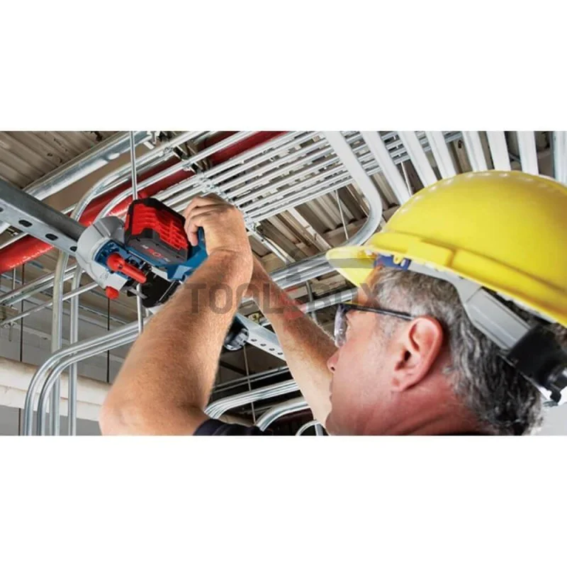 Cordless band saw BOSCH GCB 18V-63 SOLO