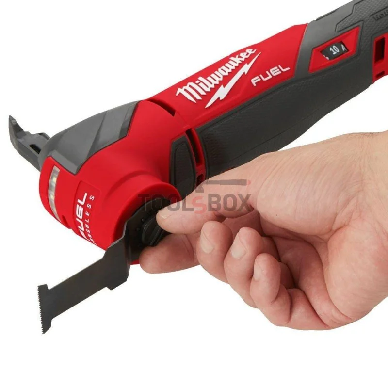 Cordless multi-tool Milwaukee M18 BMT-421C,18V
