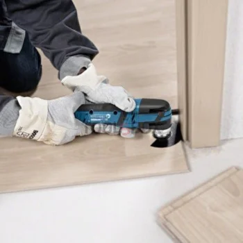 Акумулаторен мултиинструмент BOSCH GOP 12V-28 Solo, 12V
