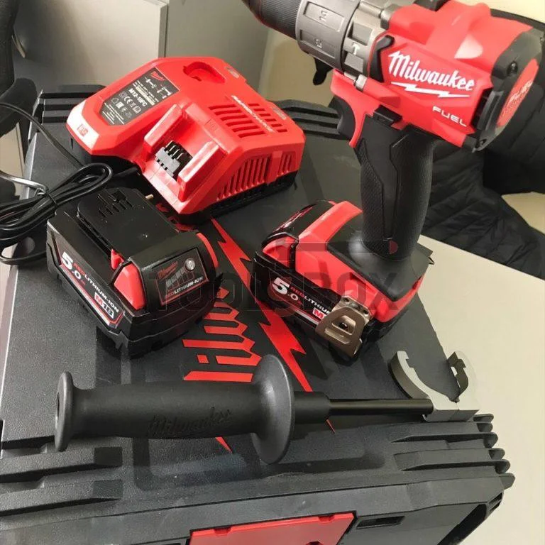 Cordless Screwdriver Milwaukee M18 FPD2-502X , Brushless , 135 Nm