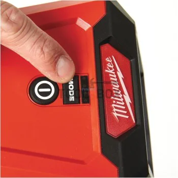 Фенер Milwaukee M12 AL-0 / 4933451394