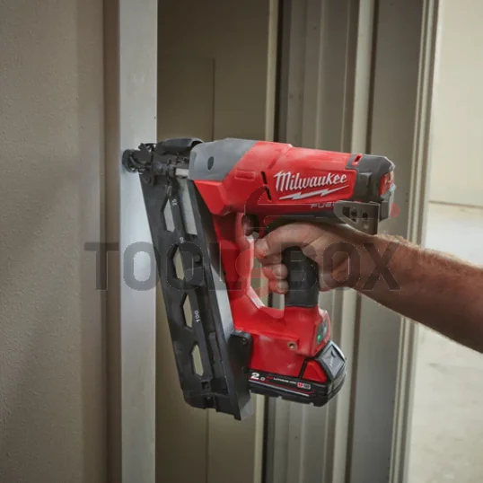 Milwaukee M18CN16GA-0X Cordless Tacker / 4933451958