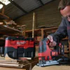 Cordless jig saw Milwaukee M18 BJS-402C / 4933451389