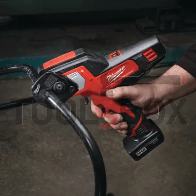MILWAUKEE M12CC-0 Cordless Cable Cutter / 4933431600