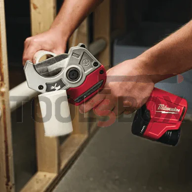 Milwaukee C12PPC-0 Cordless PVC Pipe Cutter / 4933416550 /12V